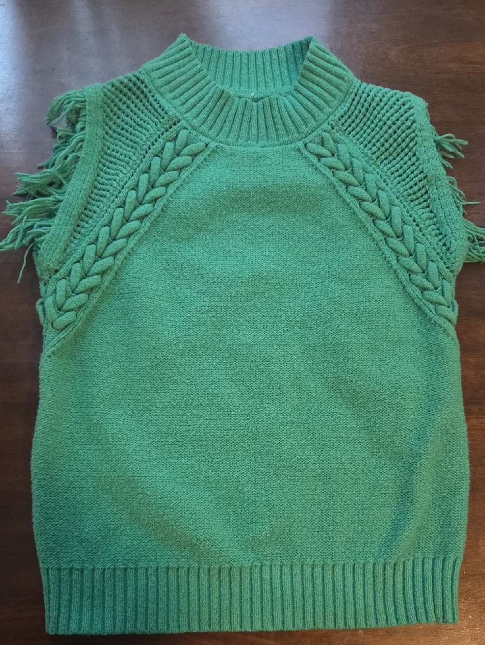 Women’s Green Knit Sleeveless Sweater with Braided Detail Sz Large